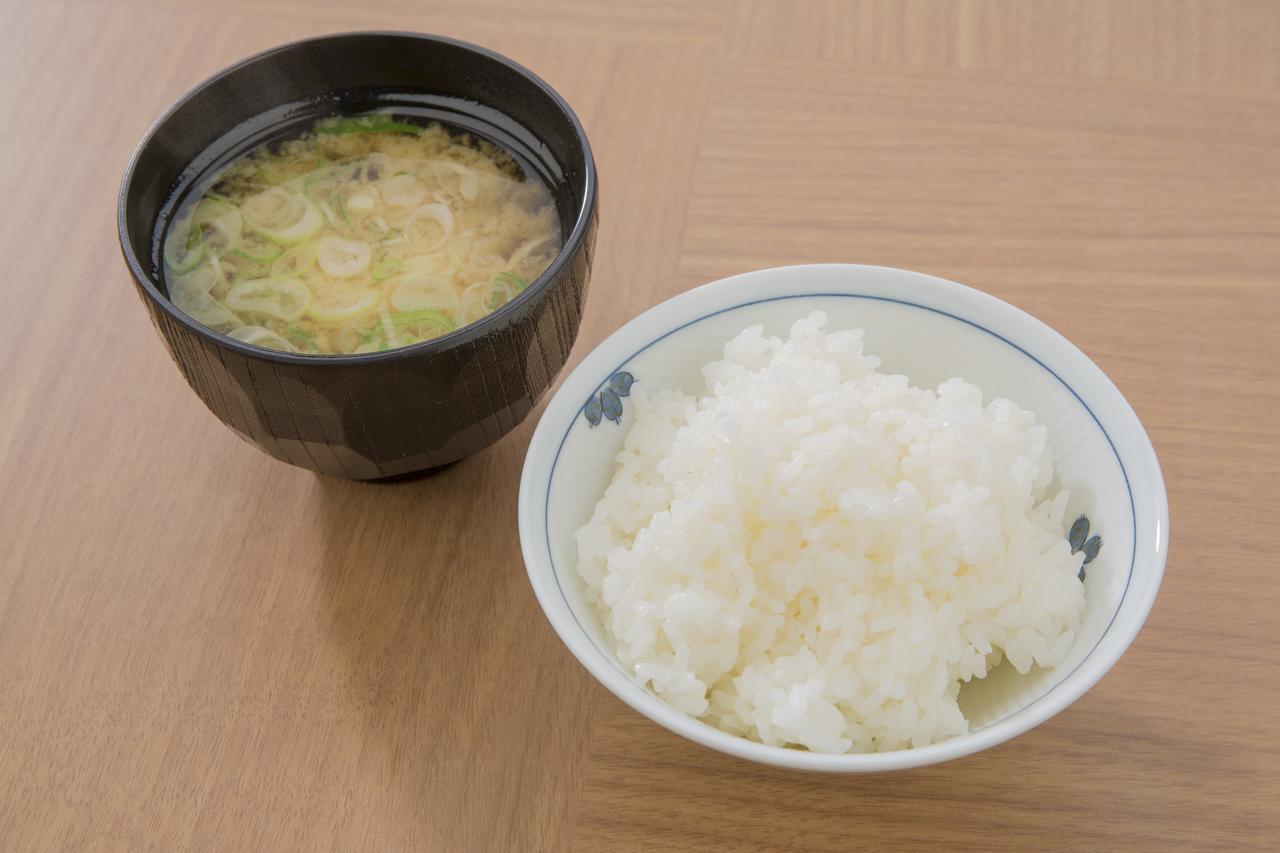 鲭江国道8号露樱酒店 Sabae 外观 照片